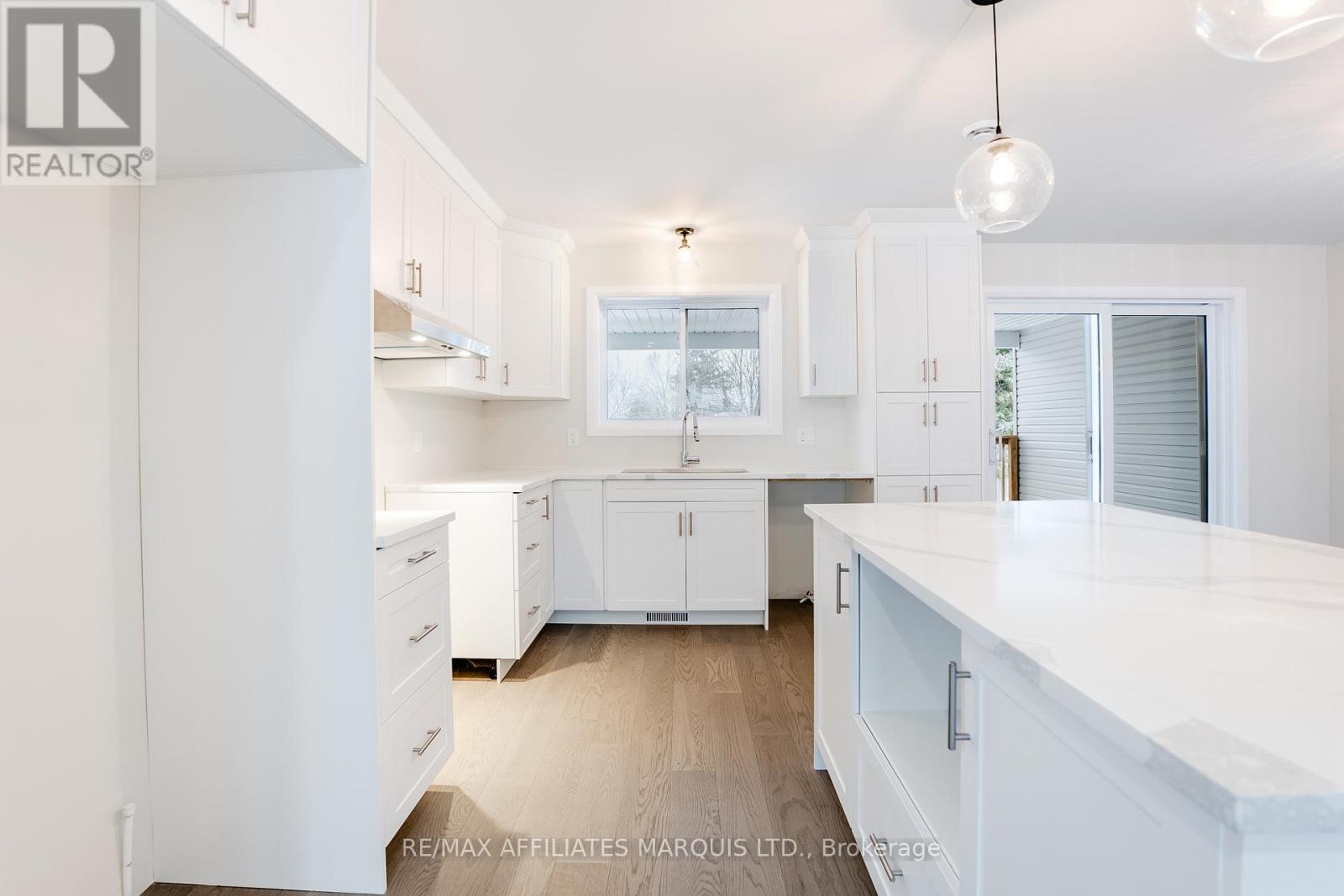 209 Ruby Drive, Cornwall, Ontario K6H 0H2 - Photo 8 - X12639418