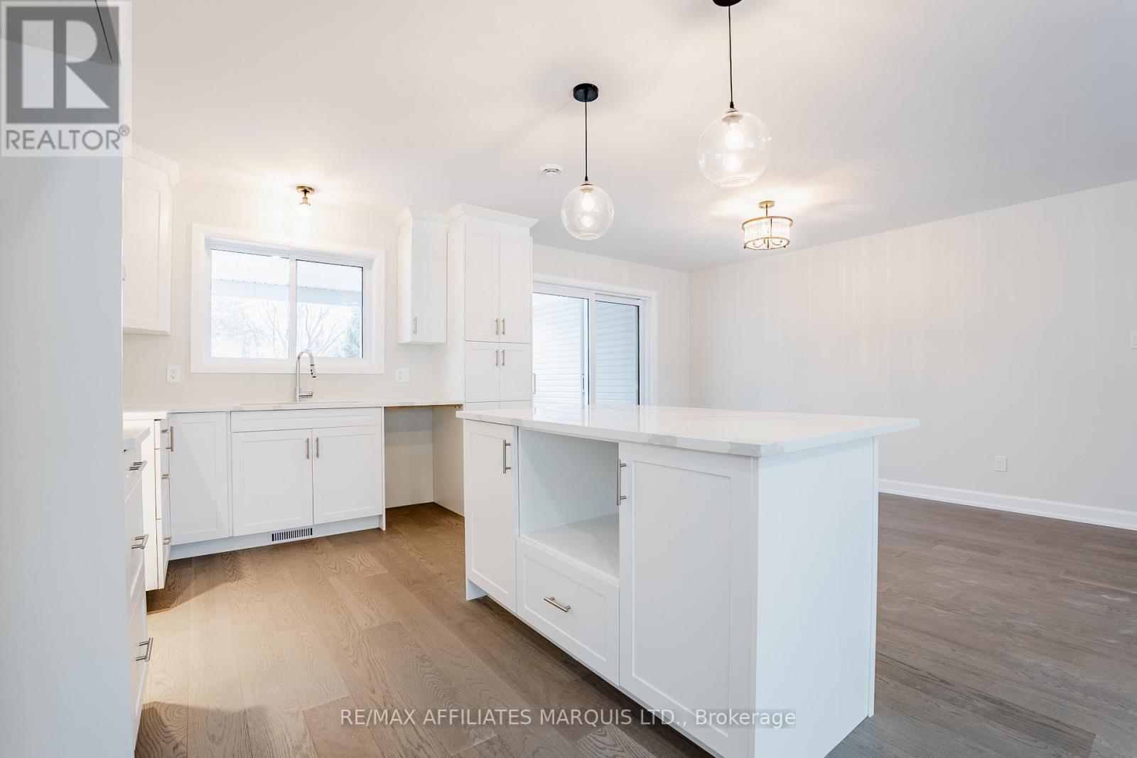 209 Ruby Drive, Cornwall, Ontario K6H 0H2 - Photo 9 - X12639418