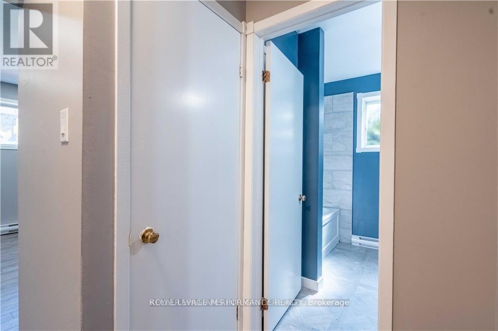 31 Church Street, North Dundas, Ontario K0C 1H0 - Photo 20 - X12639436