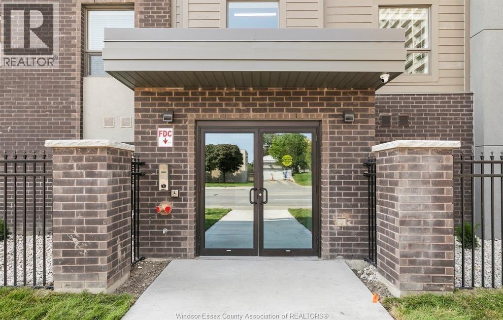 955 Ouellette Avenue Unit# 205, Windsor, Ontario N9A 4J5 - Photo 2 - 25031638