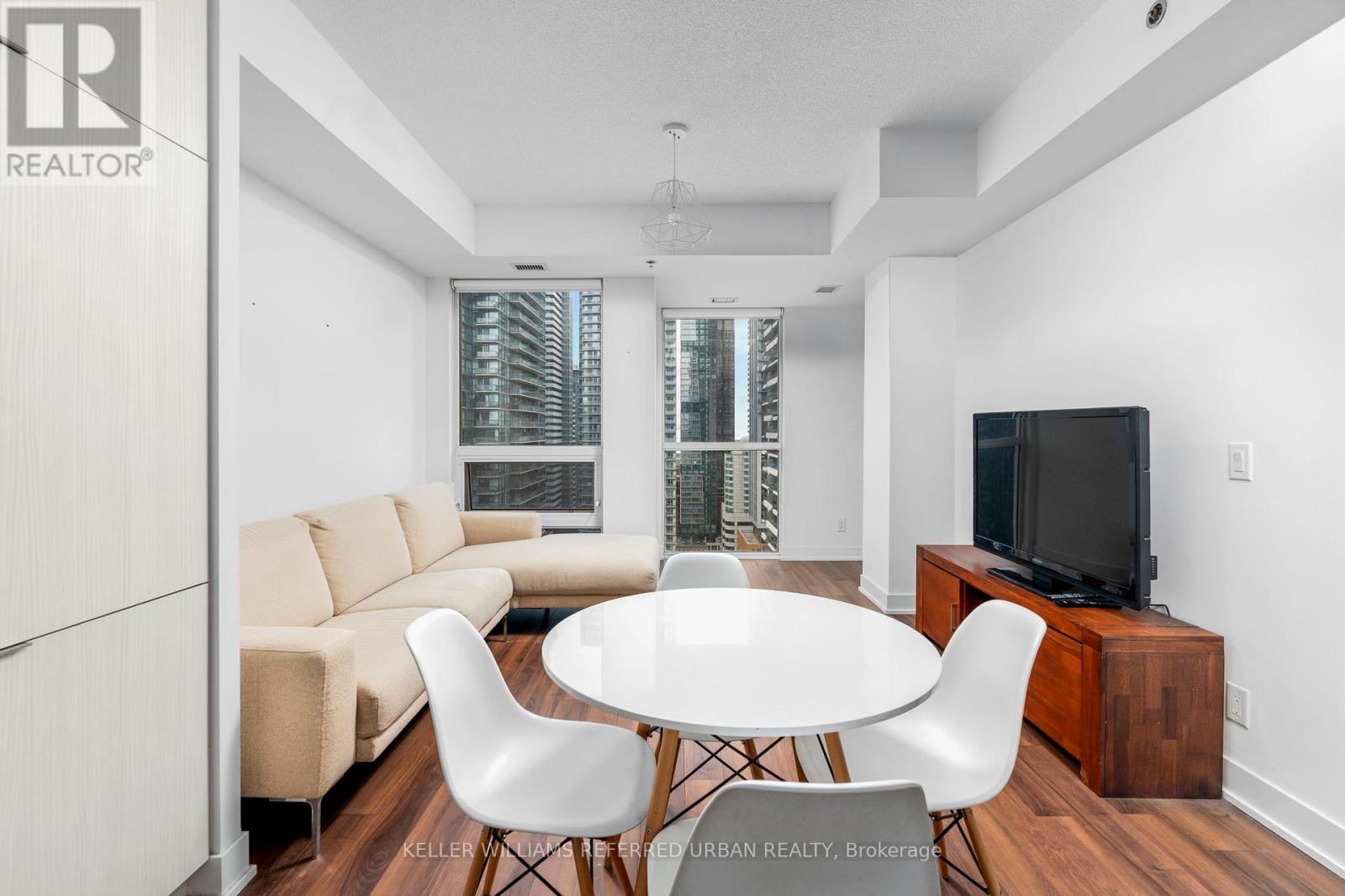 2307 - 318 Richmond Street W, Toronto, Ontario  M5V 0B4 - Photo 17 - C12639382