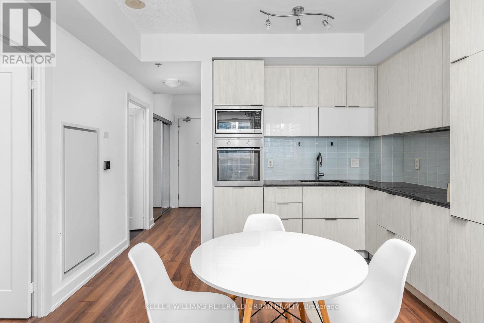 2307 - 318 Richmond Street W, Toronto, Ontario  M5V 0B4 - Photo 18 - C12639382