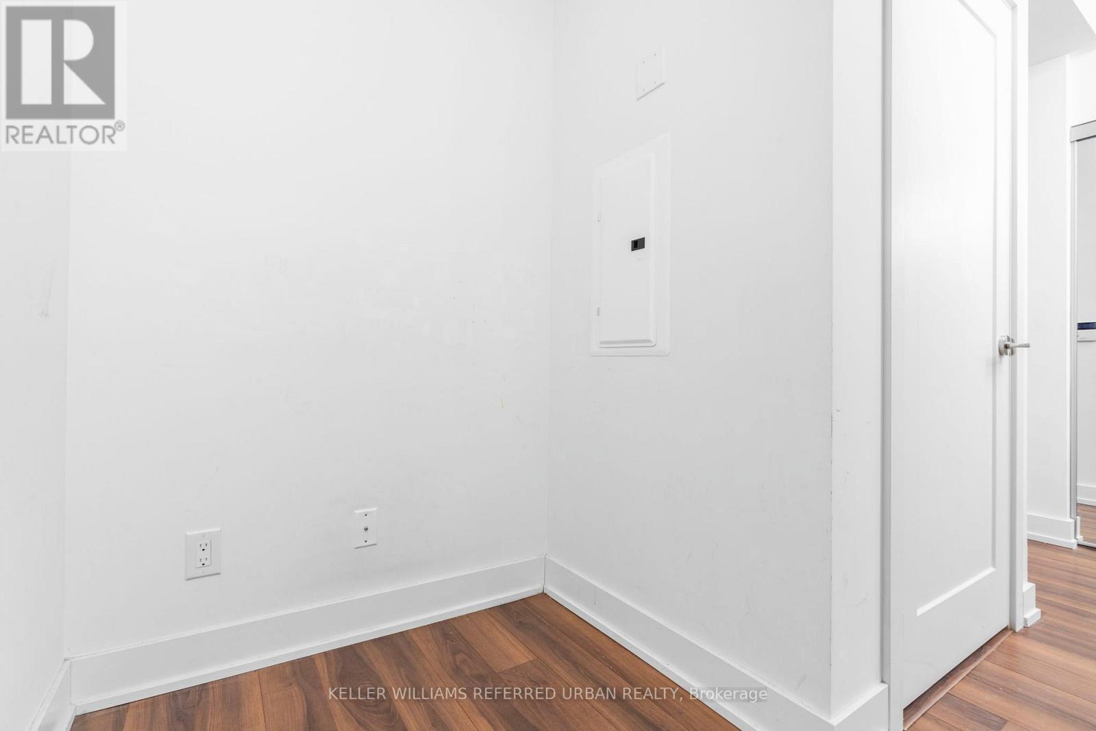 2307 - 318 Richmond Street W, Toronto, Ontario  M5V 0B4 - Photo 8 - C12639382