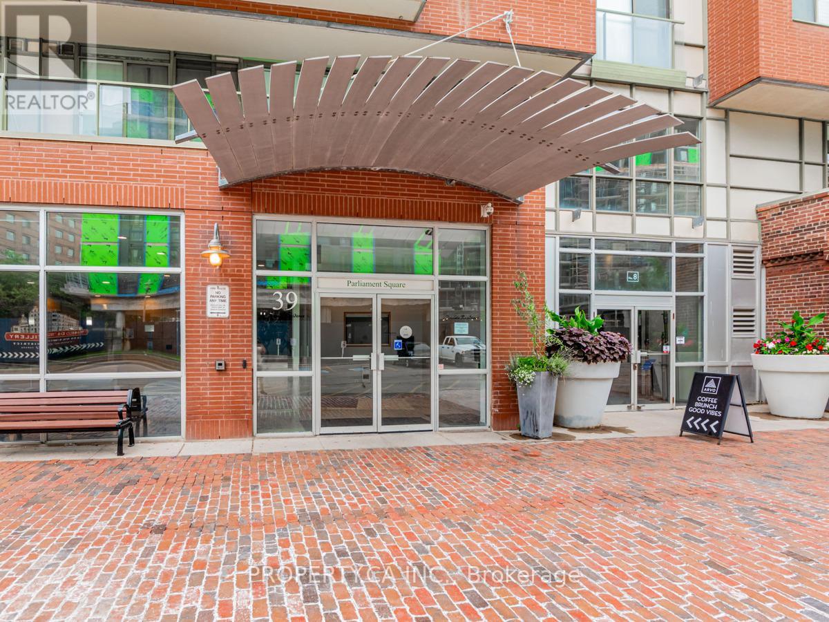 917 - 39 Parliament Street, Toronto, Ontario  M5A 4R2 - Photo 2 - C12639400