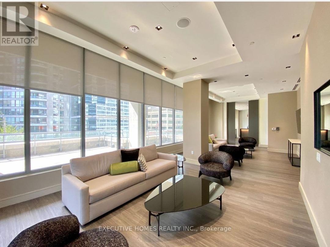 1109 - 25 Holly Street, Toronto, Ontario  M4S 0E3 - Photo 2 - C12639422