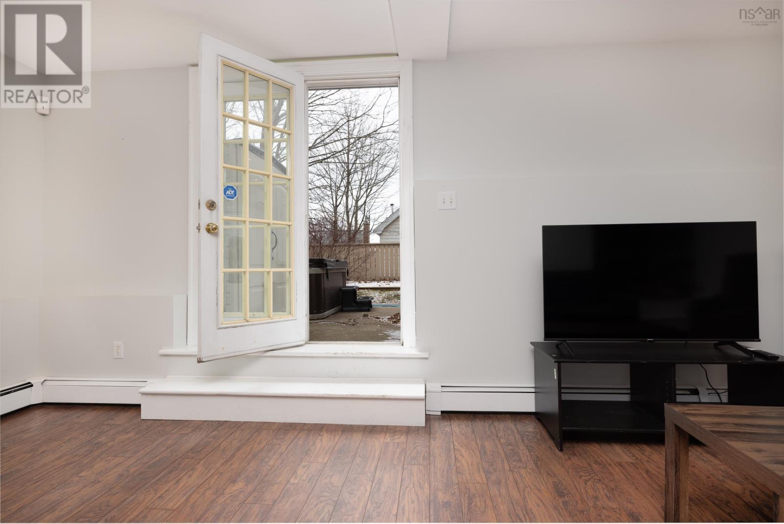 2420 Westmount Street, Halifax, Nova Scotia B3L 3G6 - Photo 30 - 202529478