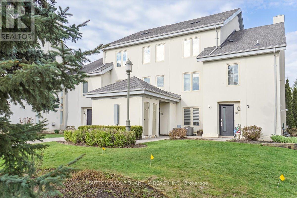 218 - 120 FAIRWAY COURT, Blue Mountains, Ontario