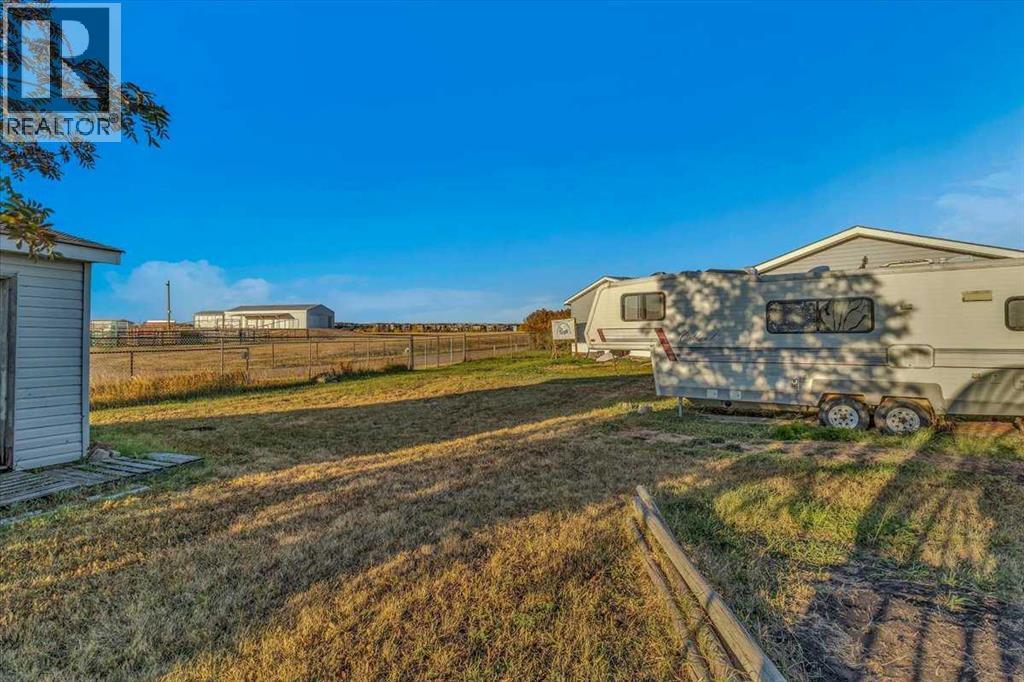172 Meadowlark Lane, Carstairs, Alberta  T0M 0N0 - Photo 6 - A2263429