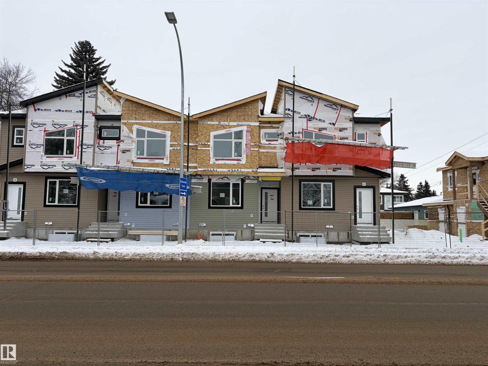 #8822 8824 8826 8828 8822g Rowland Rd Nw, Edmonton, Alberta  T5H 1R2 - Photo 3 - E4468309