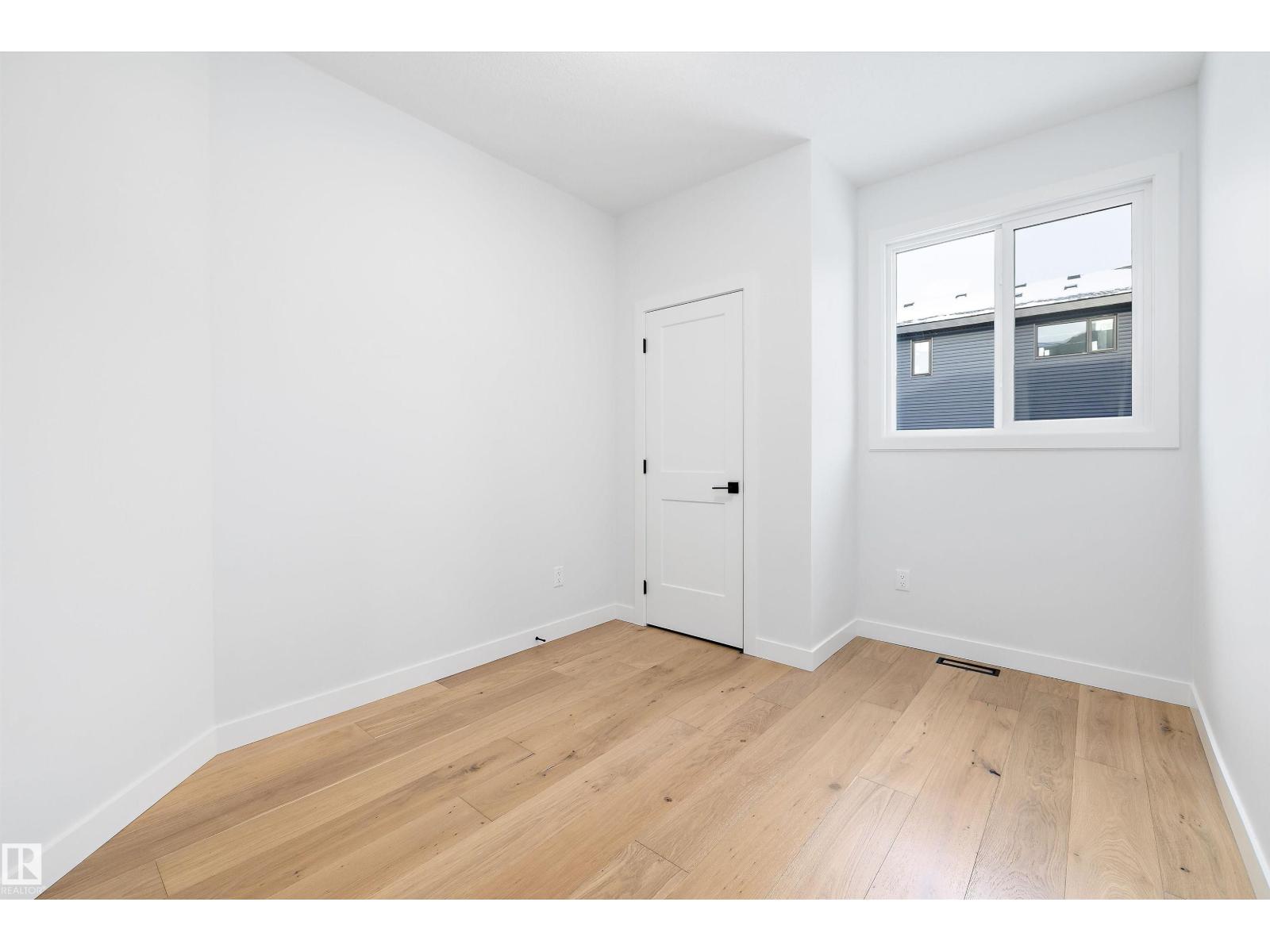 Unknown Address, ,    - Photo 23 - E4468310