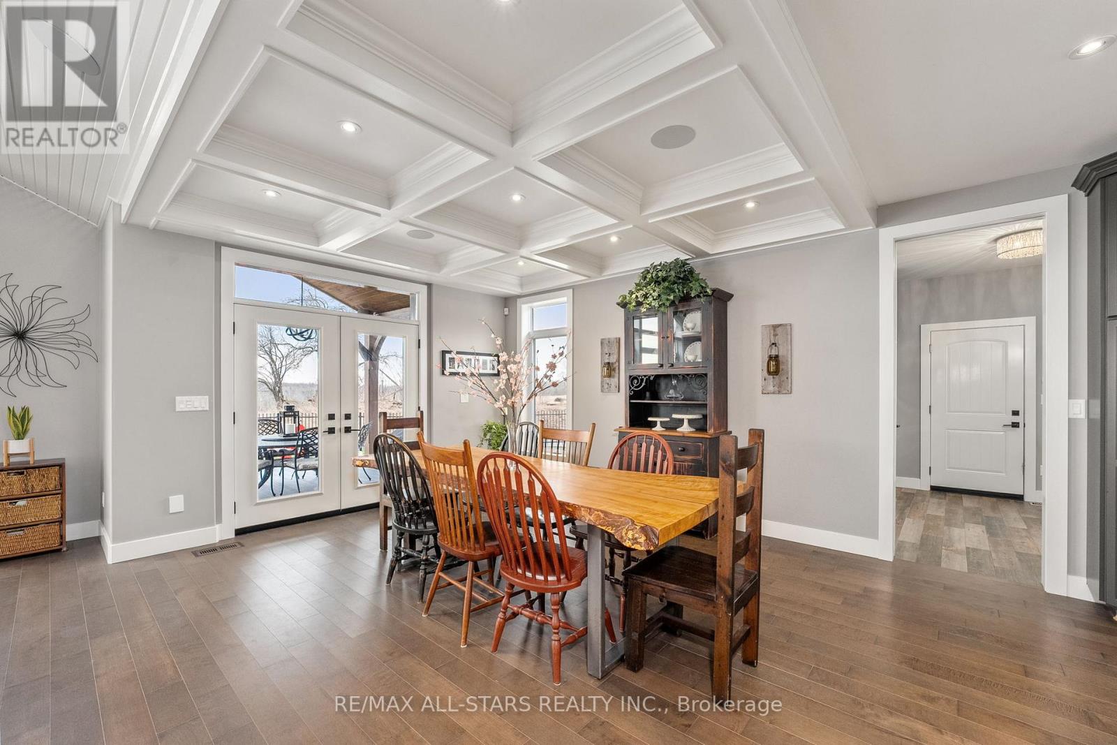 247 Ravencrest Road, Georgina, Ontario  L0E 1R0 - Photo 14 - N12639368