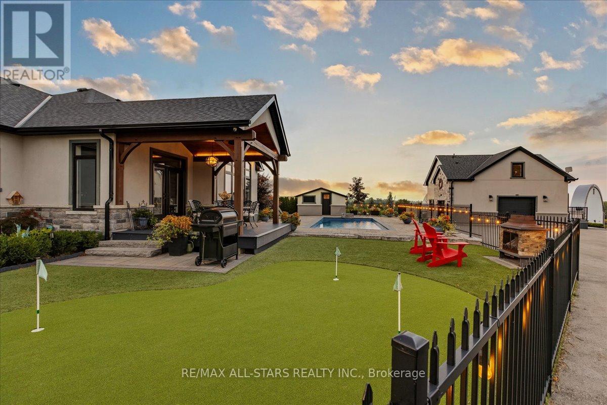 247 Ravencrest Road, Georgina, Ontario  L0E 1R0 - Photo 17 - N12639368