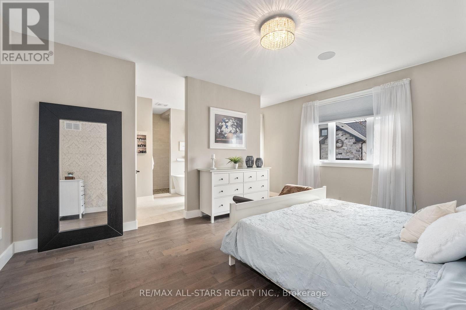 247 Ravencrest Road, Georgina, Ontario  L0E 1R0 - Photo 23 - N12639368