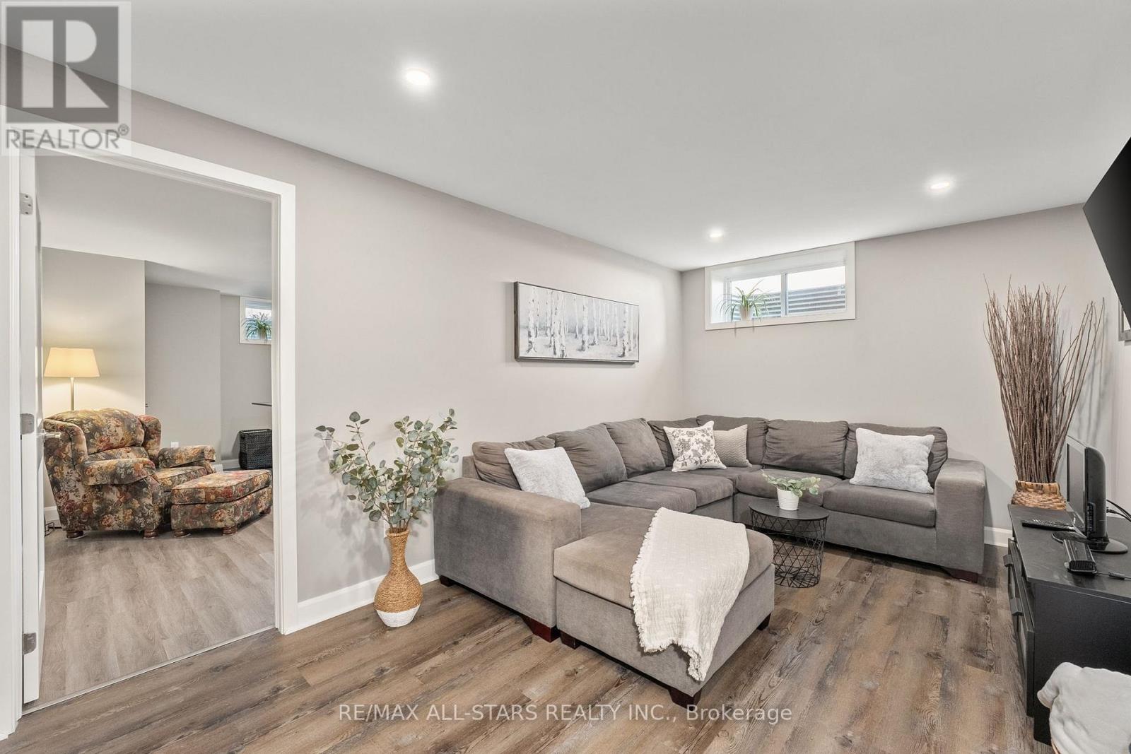 247 Ravencrest Road, Georgina, Ontario  L0E 1R0 - Photo 32 - N12639368