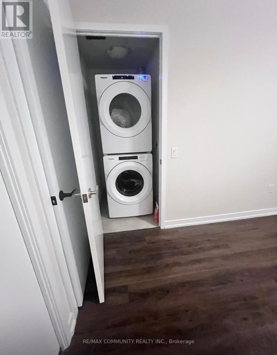 117w - 3 Rosewater Street, Richmond Hill, Ontario  L4C 5T6 - Photo 15 - N12639370