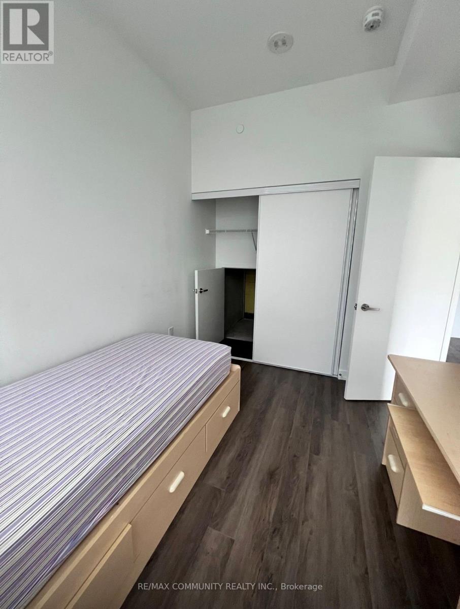 117w - 3 Rosewater Street, Richmond Hill, Ontario  L4C 5T6 - Photo 5 - N12639370