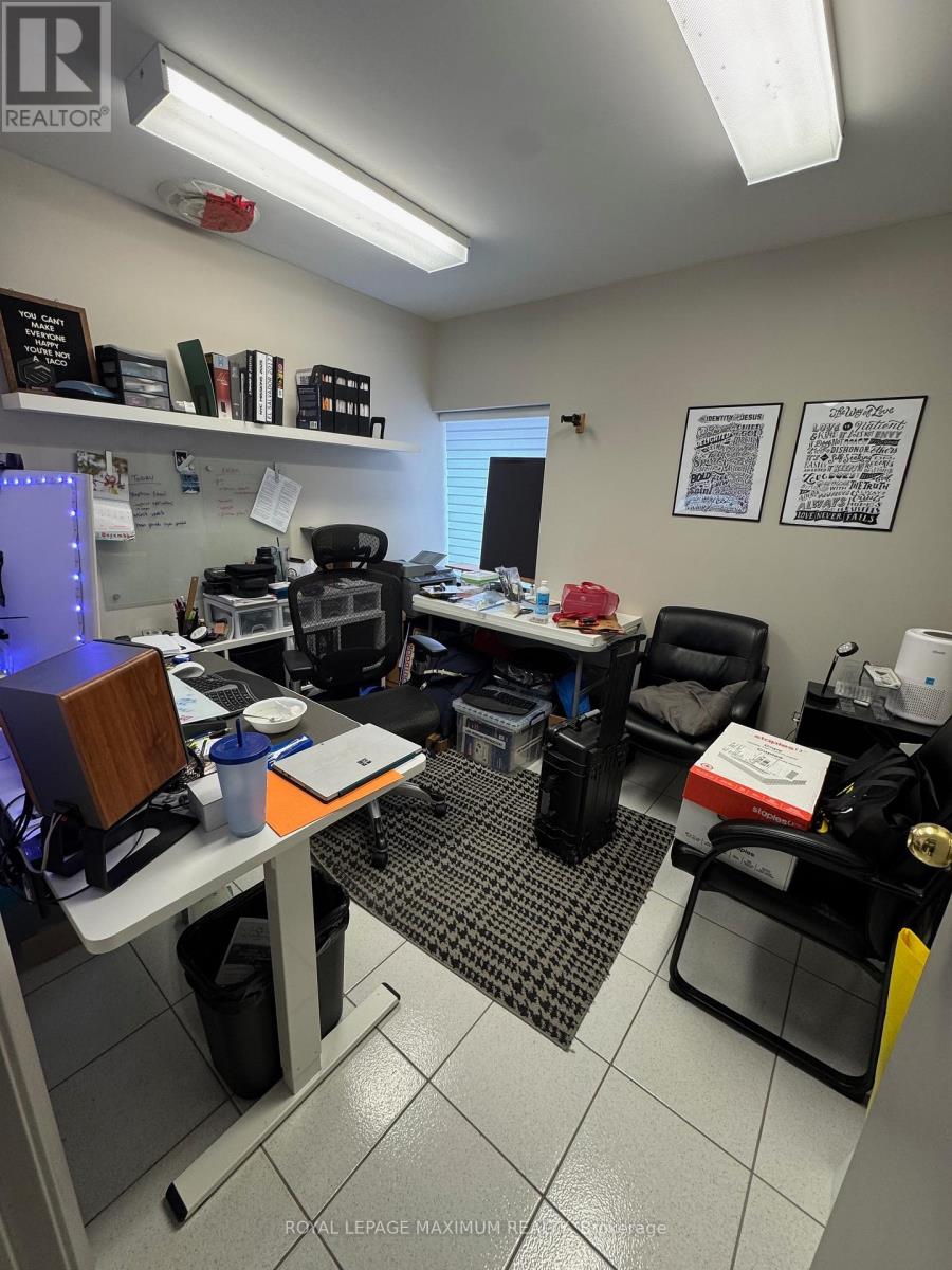 18 - 67 Rodinea Road, Vaughan, Ontario  L6A 1R3 - Photo 11 - N12639410