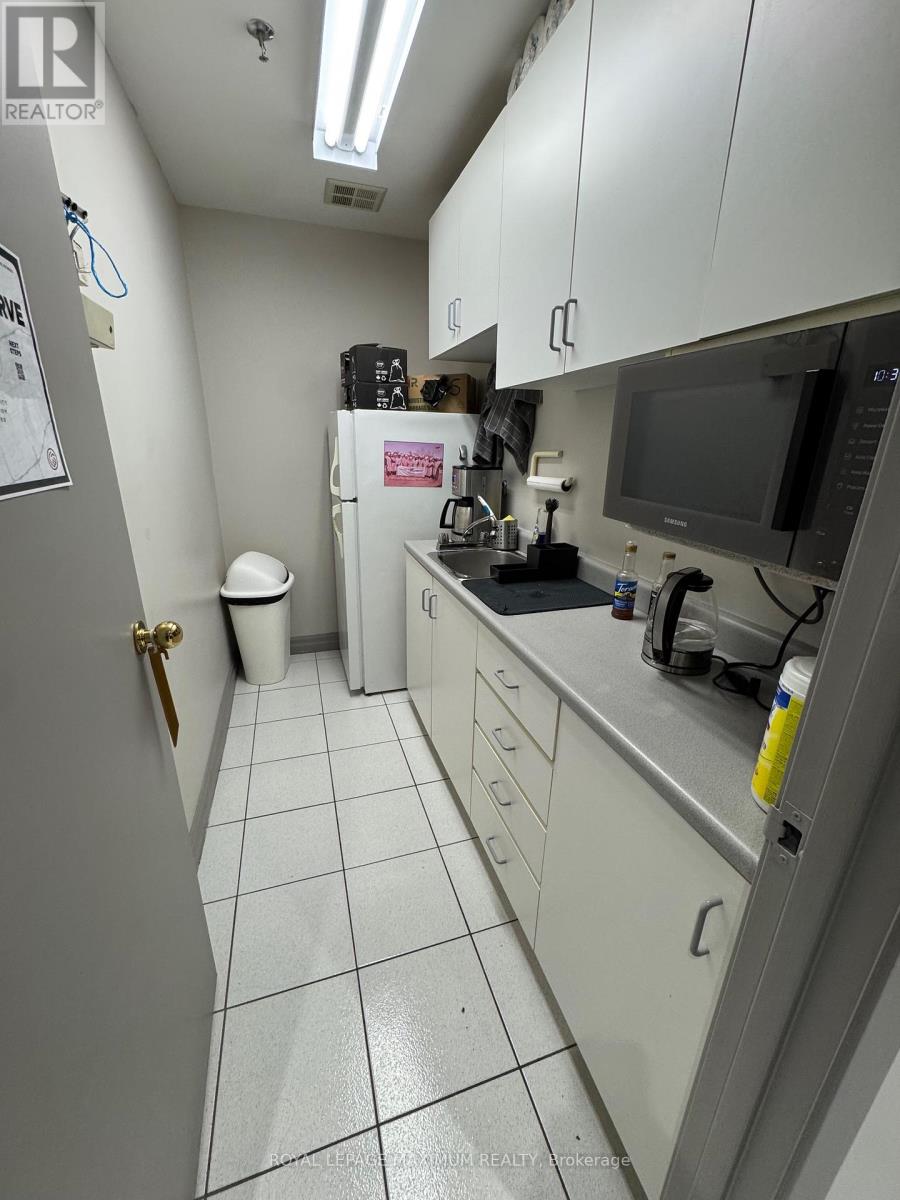 18 - 67 Rodinea Road, Vaughan, Ontario  L6A 1R3 - Photo 13 - N12639410