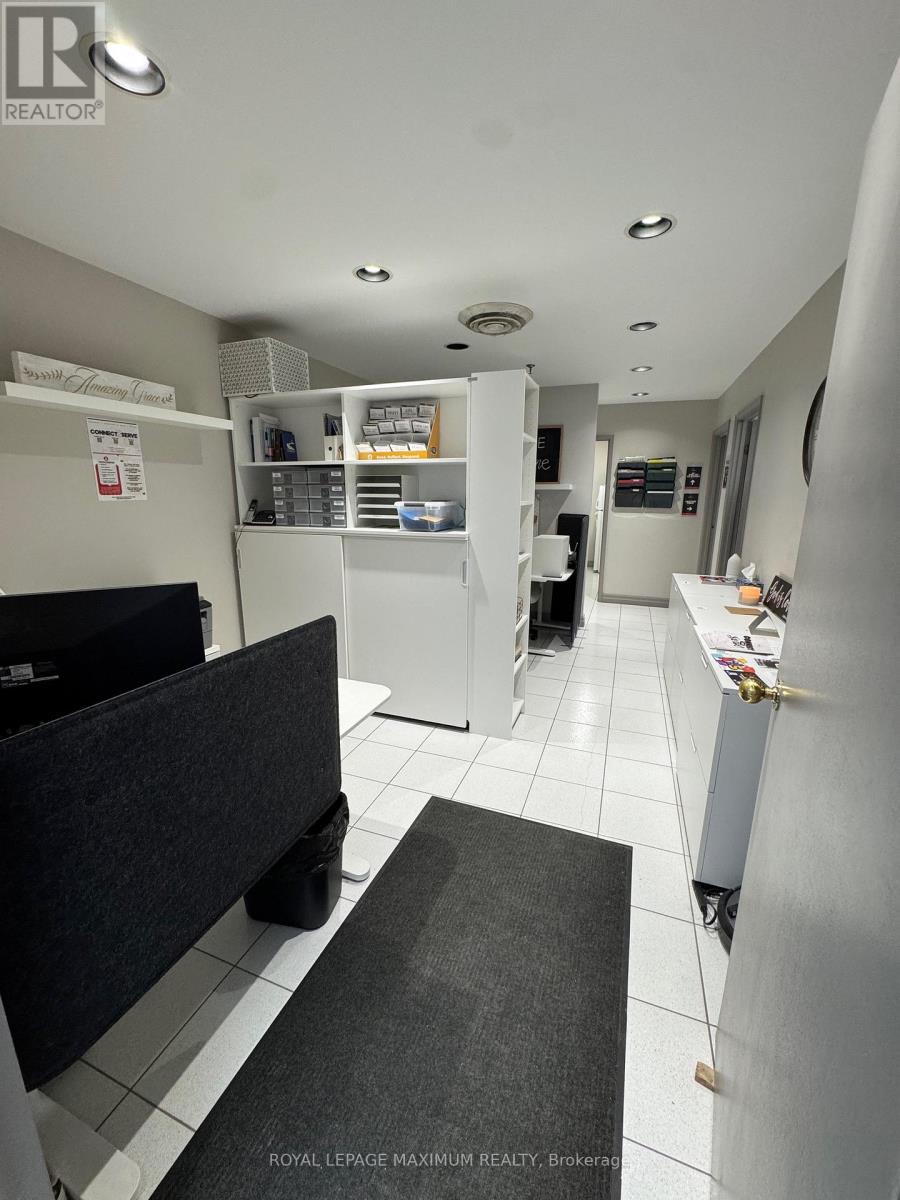 18 - 67 Rodinea Road, Vaughan, Ontario  L6A 1R3 - Photo 8 - N12639410