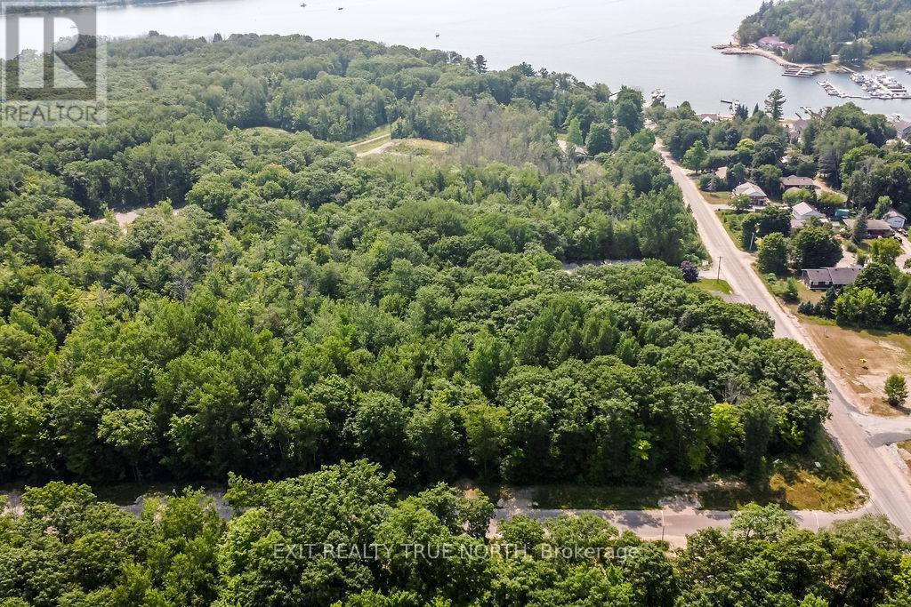 LT 45 EXPLORERS LANDING, Tiny, Ontario