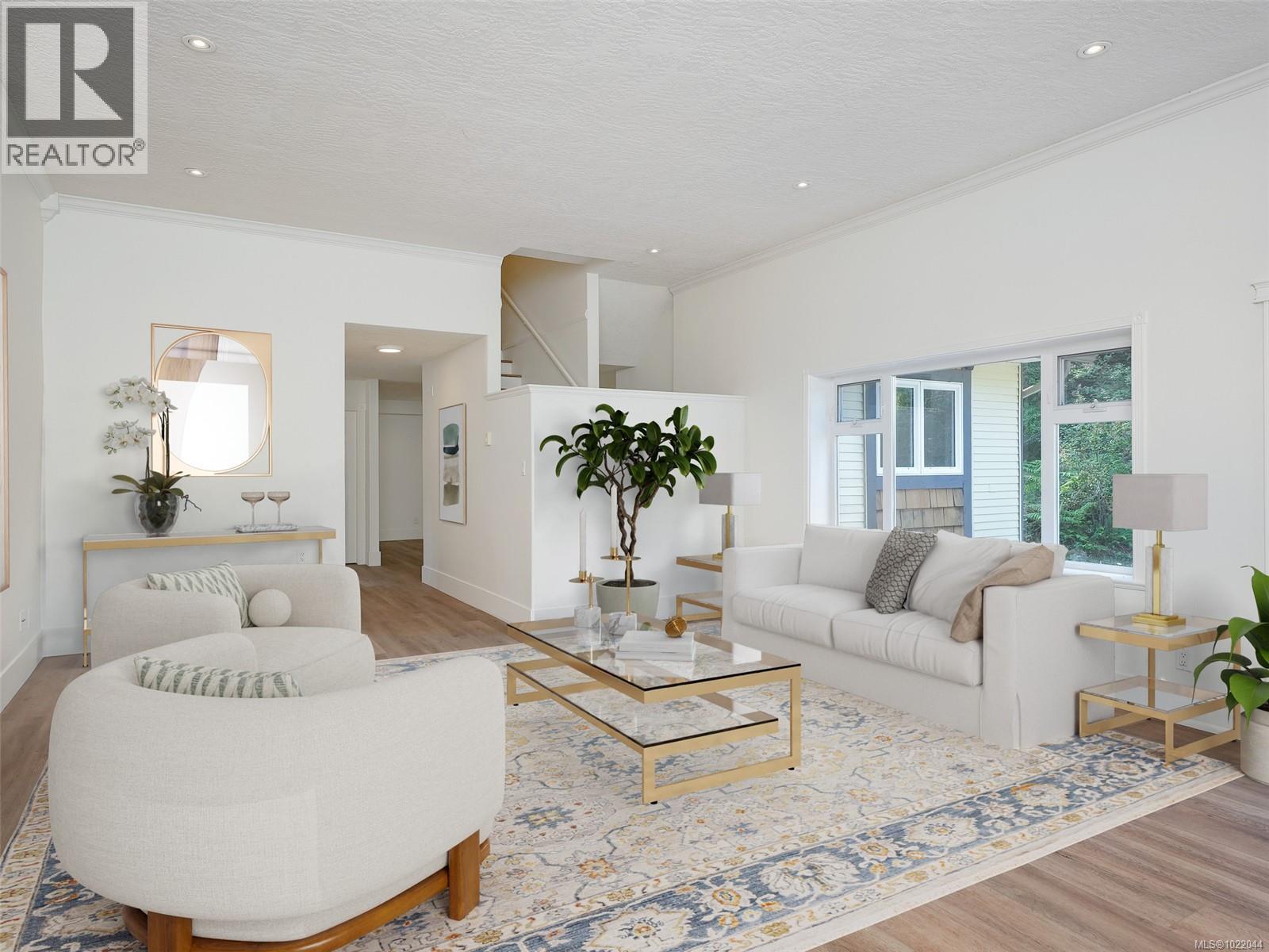 690 Shawnigan Lake Rd, Shawnigan Lake, British Columbia  V0R 2W0 - Photo 3 - 1022044