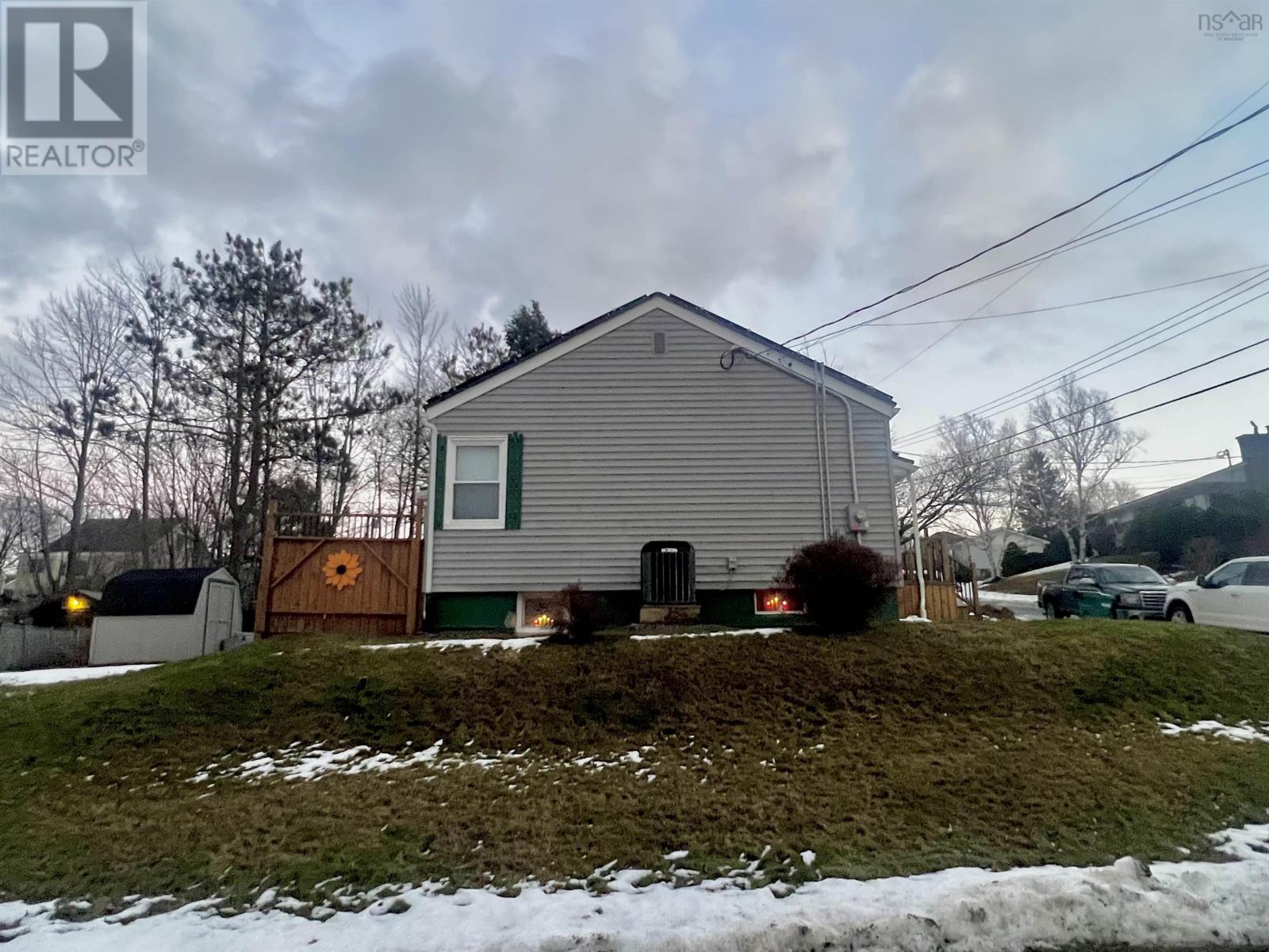 41 Mechanic Street, Trenton, Nova Scotia  B0K 1H0 - Photo 2 - 202529545