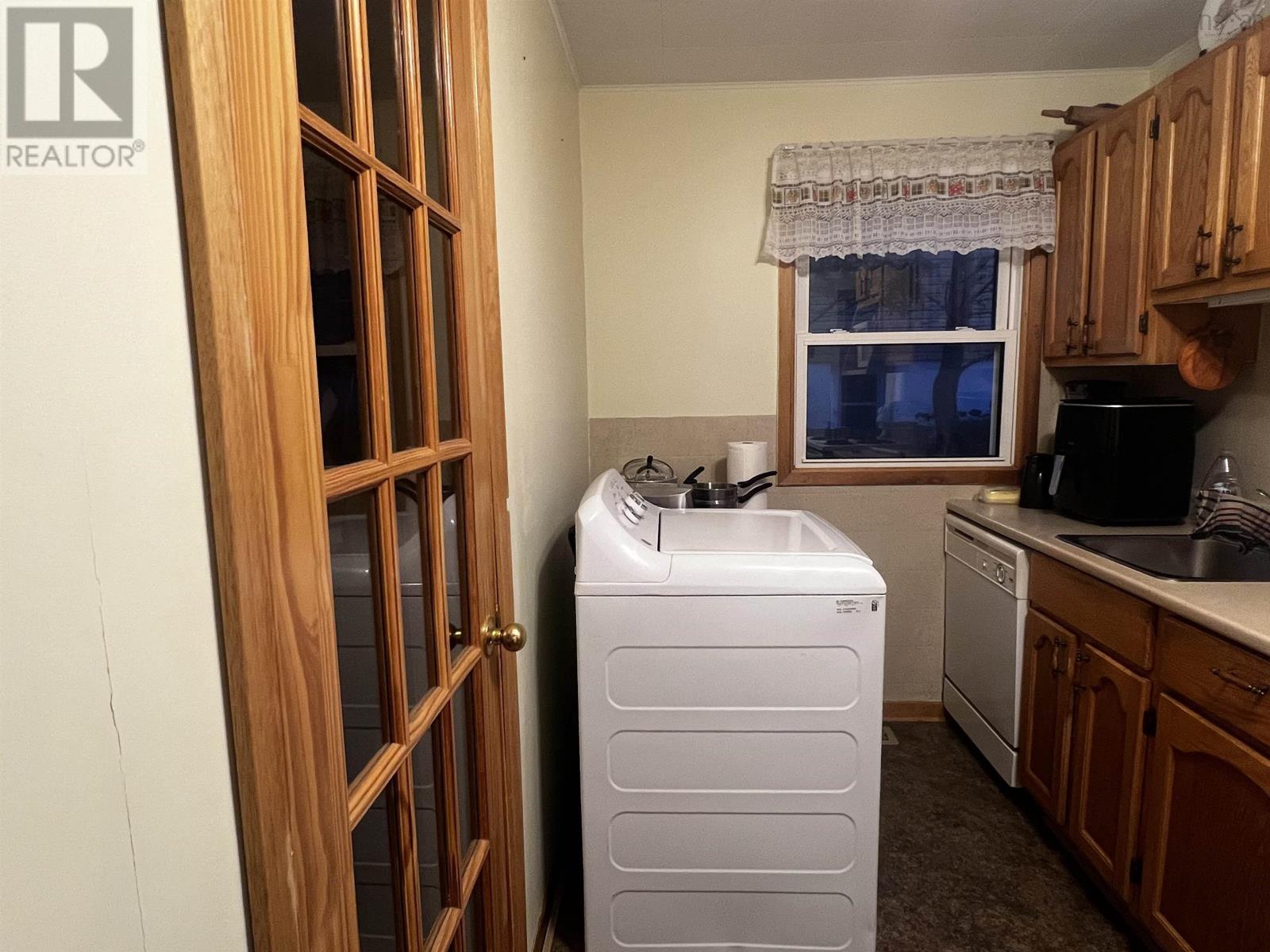 41 Mechanic Street, Trenton, Nova Scotia  B0K 1H0 - Photo 9 - 202529545