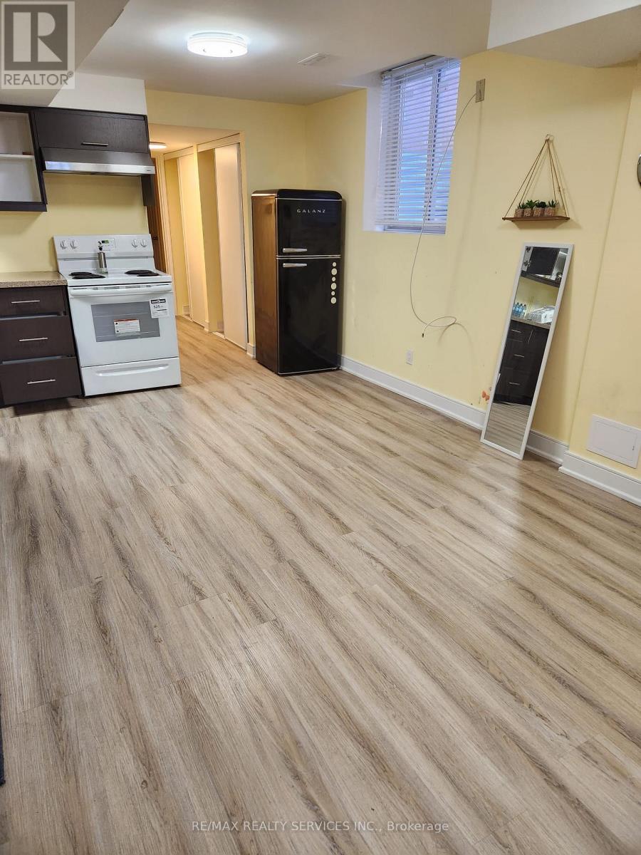 BASEMENT - 18 KILREA WAY, Brampton, Ontario