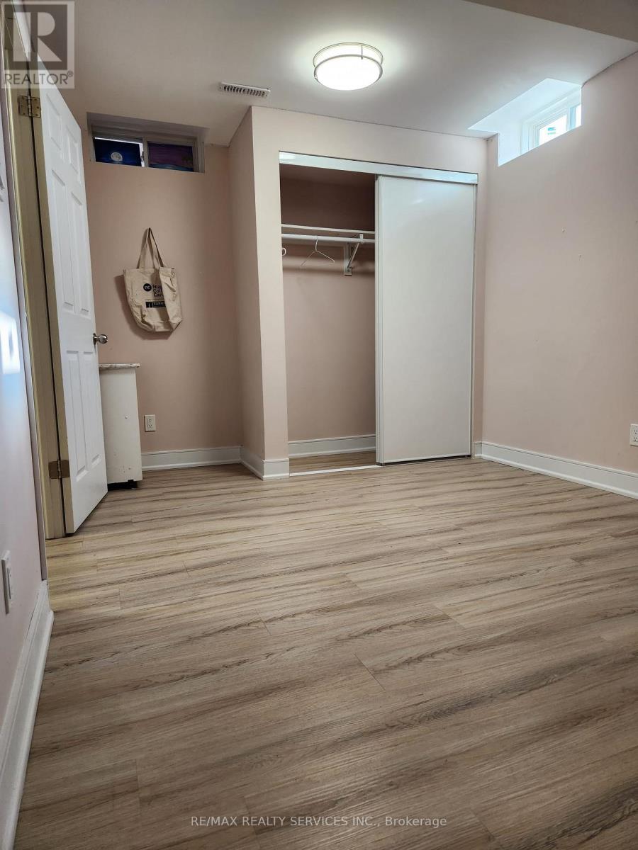 Basement - 18 Kilrea Way, Brampton, Ontario  L6X 0P9 - Photo 4 - W12639416