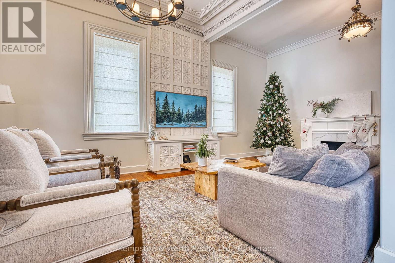 275 Victoria Avenue N, North Perth (Listowel), Ontario  N4W 1S9 - Photo 12 - X12639490