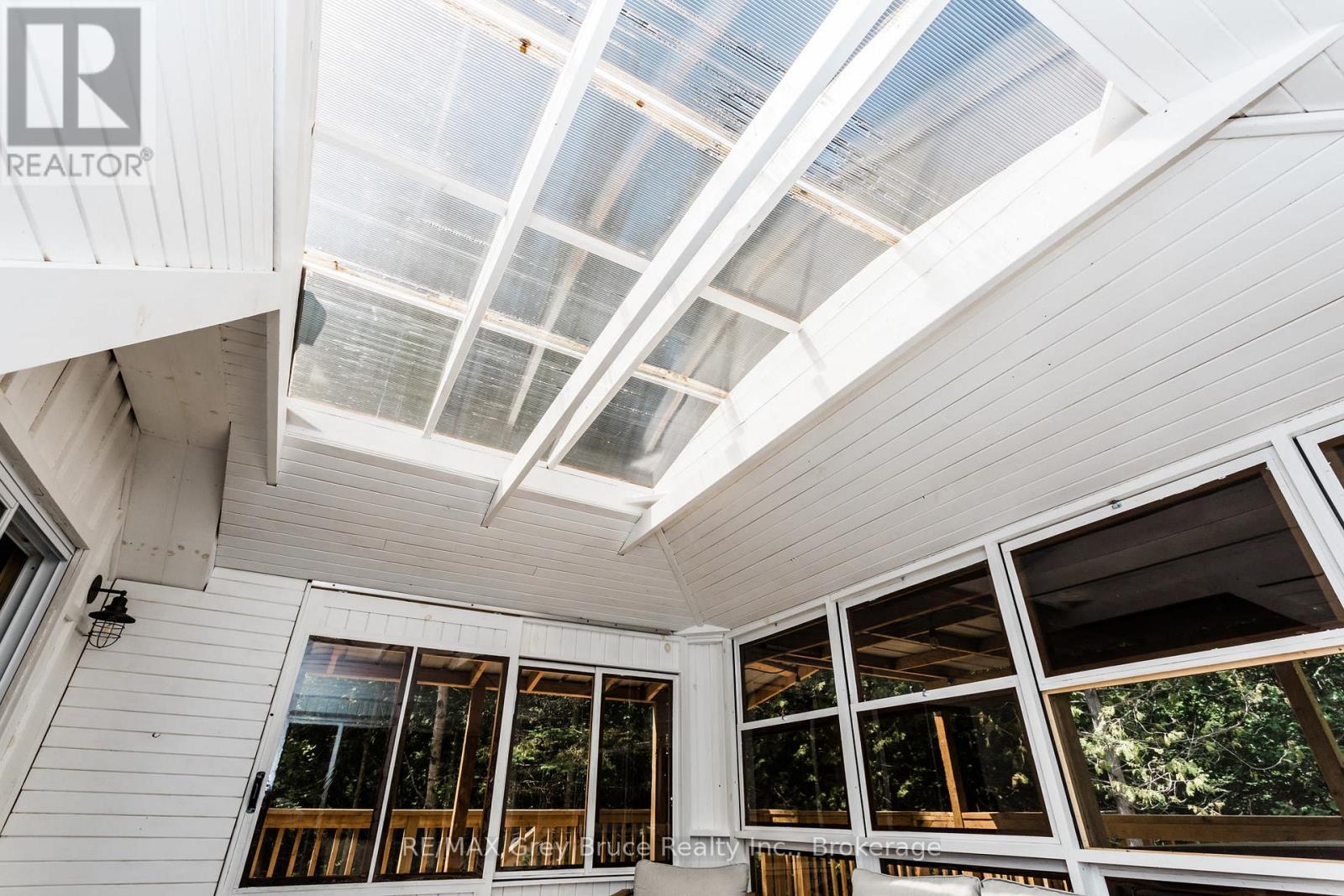 102 Chin Road N, Northern Bruce Peninsula, Ontario N0H 1W0 - Photo 14 - X12639528