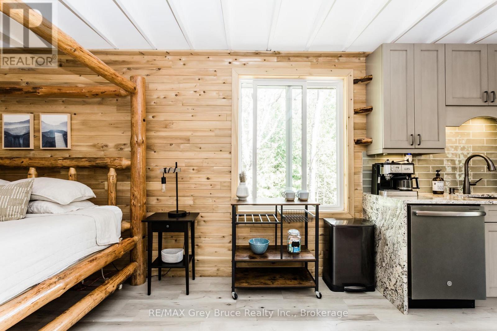 102 Chin Road N, Northern Bruce Peninsula, Ontario N0H 1W0 - Photo 21 - X12639528