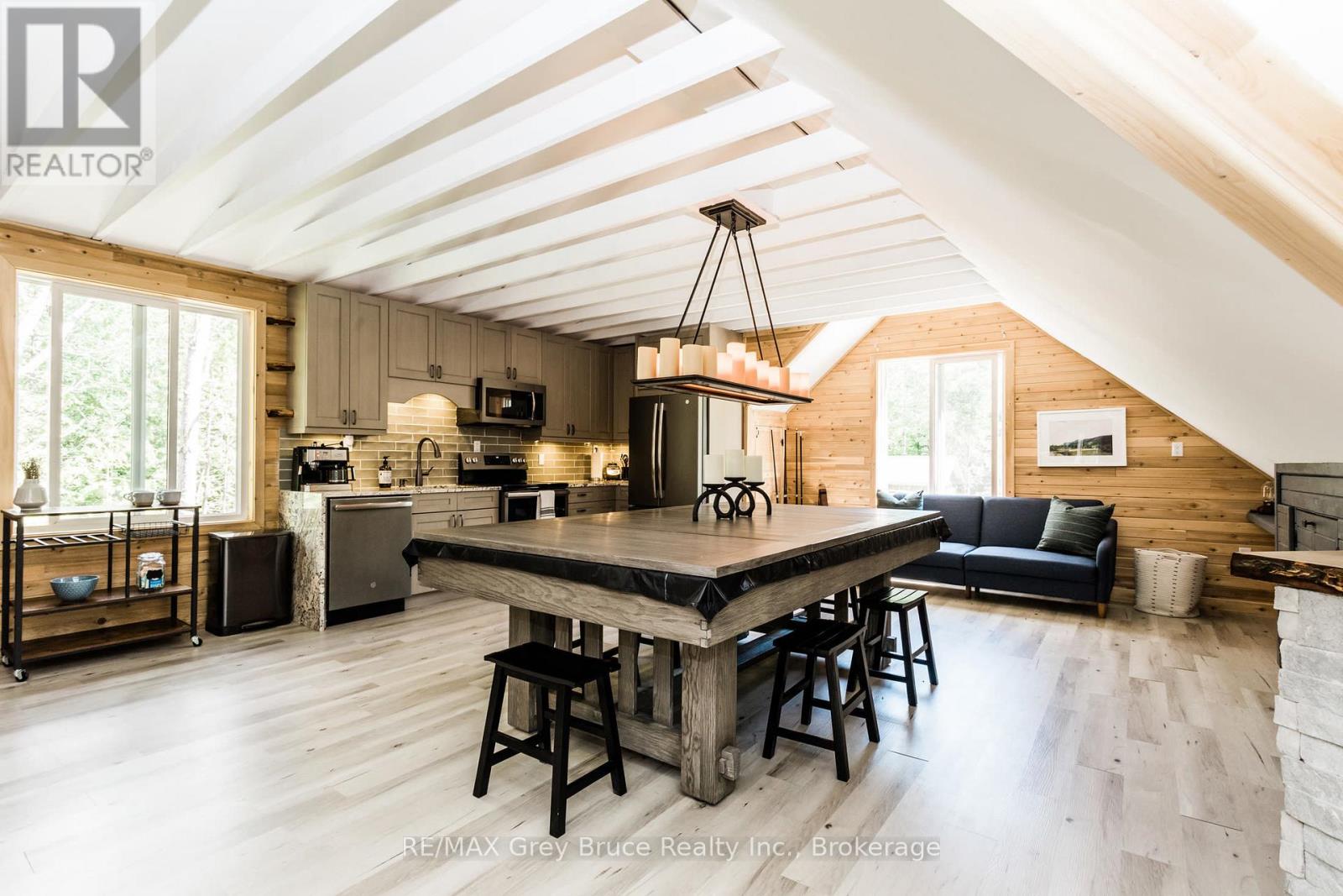 102 Chin Road N, Northern Bruce Peninsula, Ontario N0H 1W0 - Photo 22 - X12639528