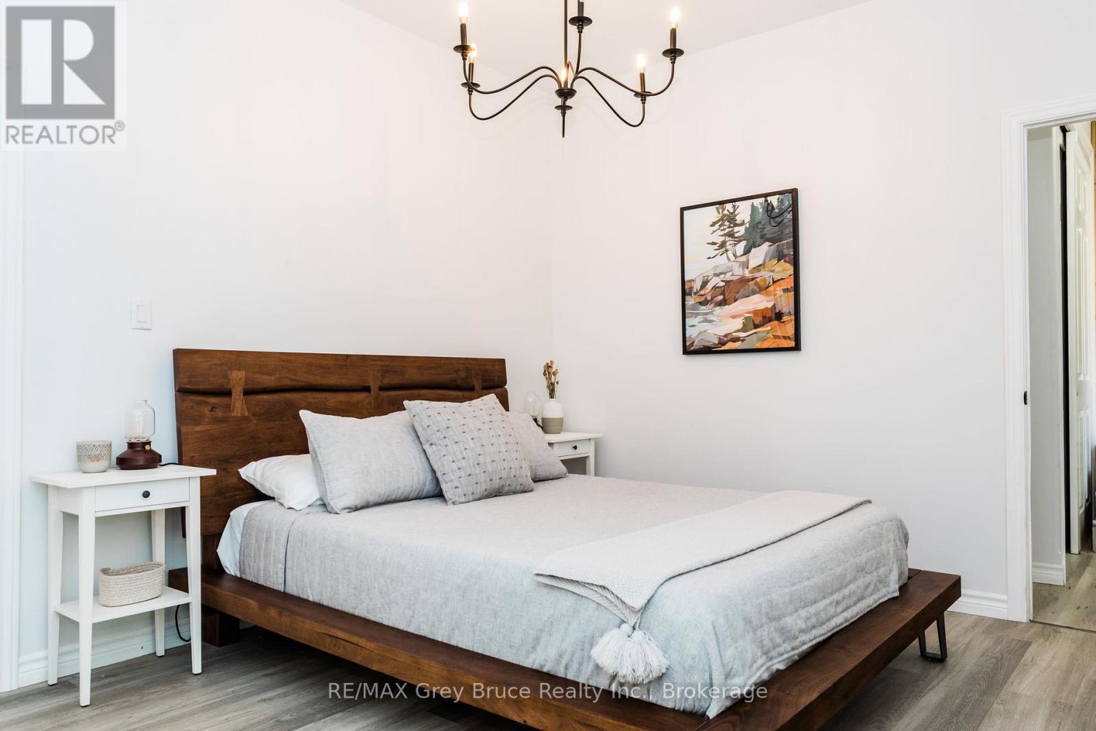 102 Chin Road N, Northern Bruce Peninsula, Ontario N0H 1W0 - Photo 28 - X12639528