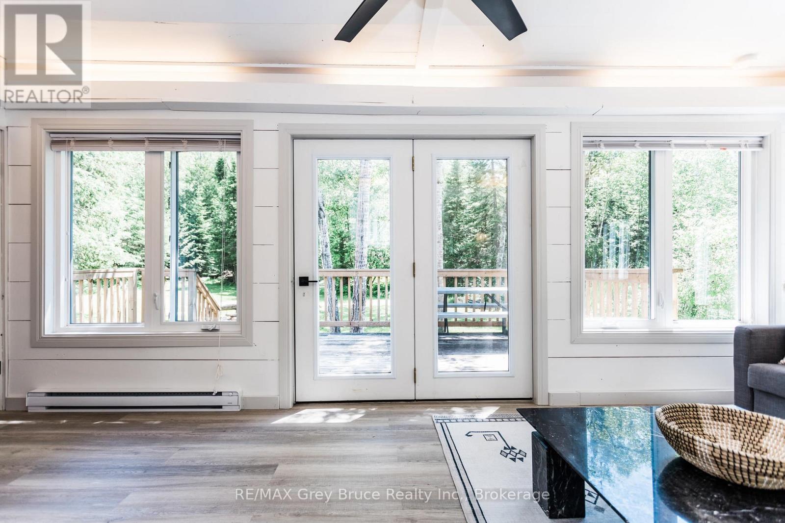 102 Chin Road N, Northern Bruce Peninsula, Ontario N0H 1W0 - Photo 30 - X12639528