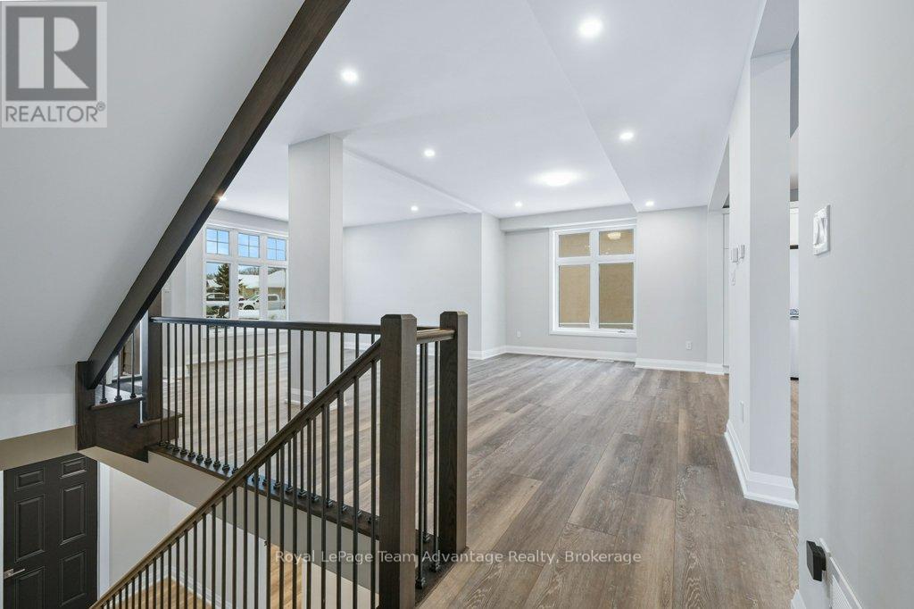 18 Avery Court, Parry Sound, Ontario P2A 3C4 - Photo 8 - X12639540