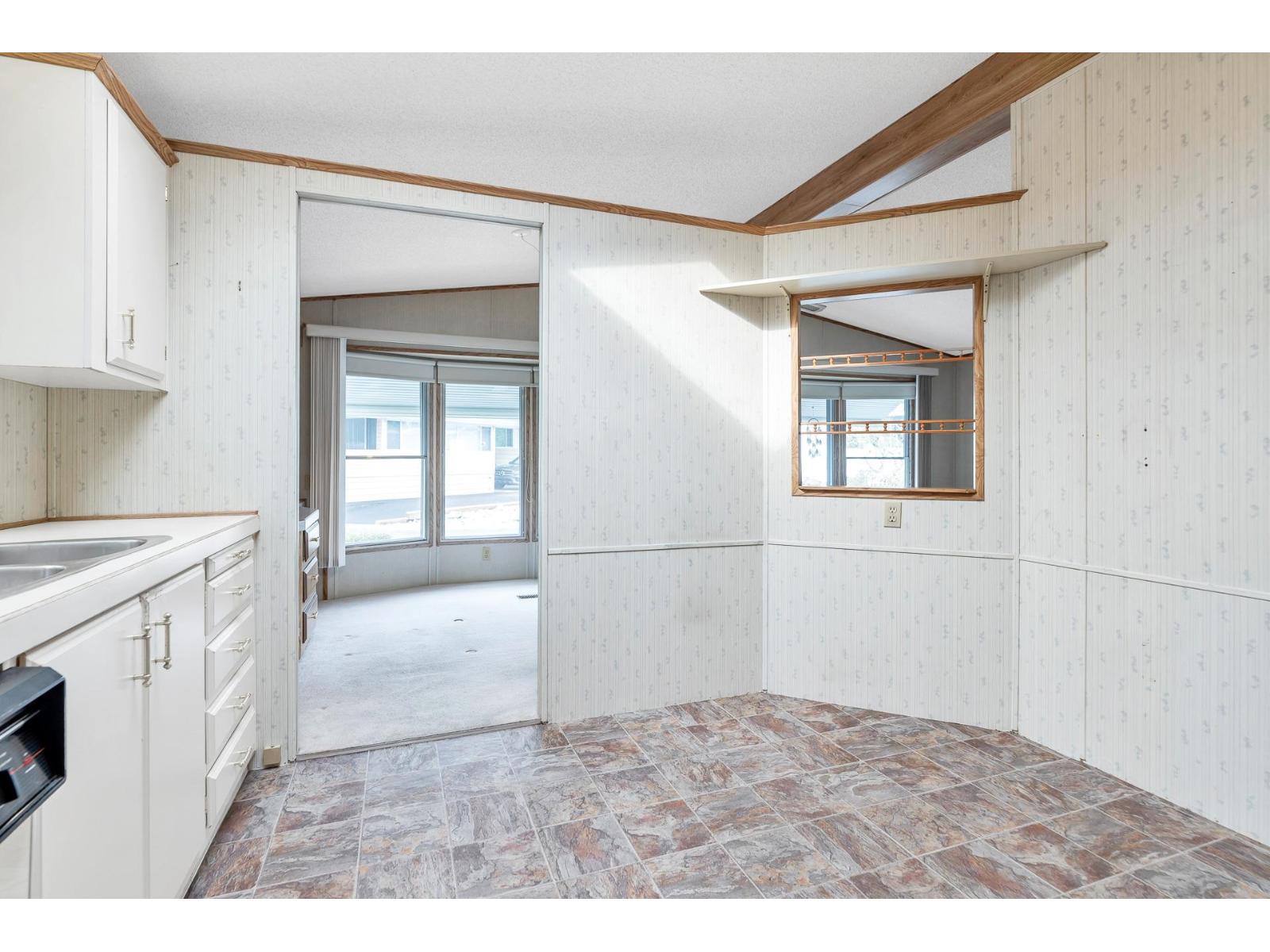 105 2062 King George Highway, Surrey, British Columbia  V4A 5A2 - Photo 14 - R2978305