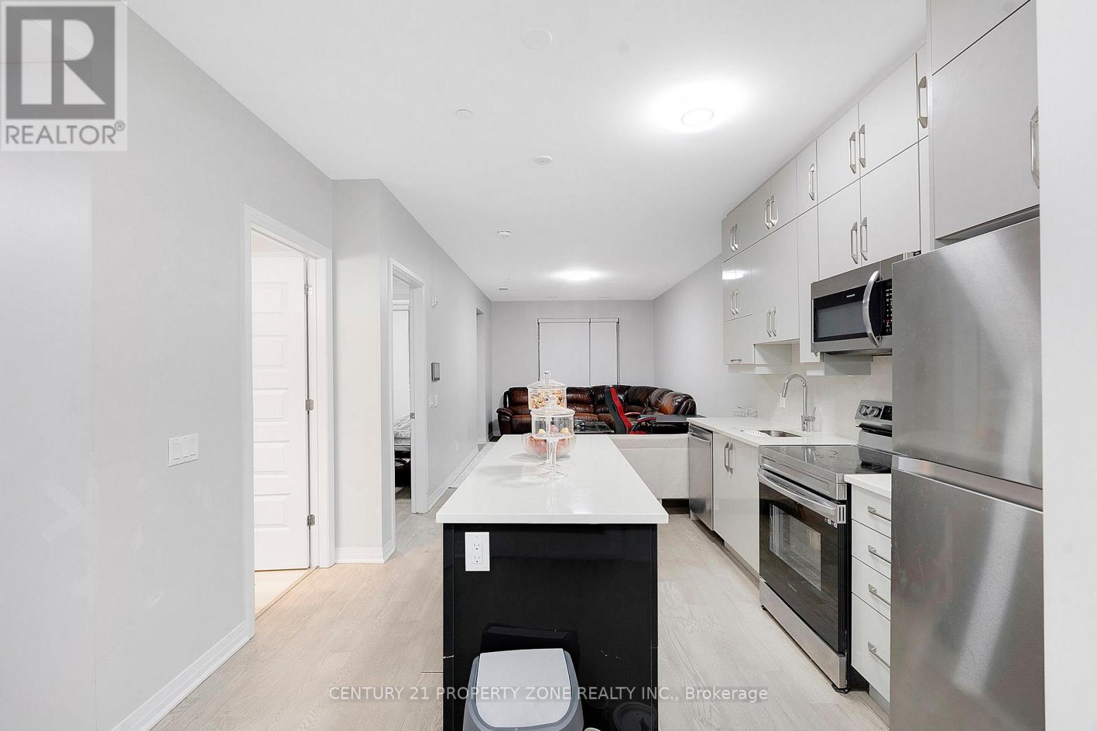 204 - 460 Gordon Krantz Avenue, Milton, Ontario  L9E 1Z2 - Photo 11 - W12606534