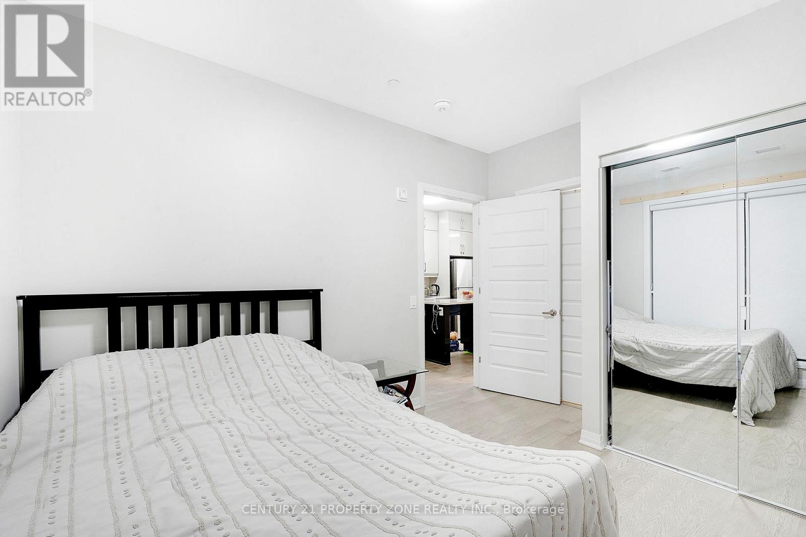 204 - 460 Gordon Krantz Avenue, Milton, Ontario  L9E 1Z2 - Photo 17 - W12606534