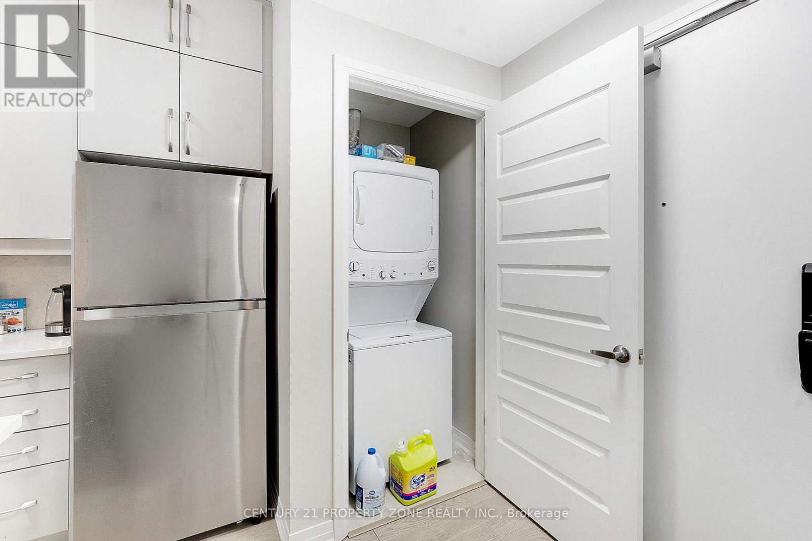 204 - 460 Gordon Krantz Avenue, Milton, Ontario  L9E 1Z2 - Photo 10 - W12606534