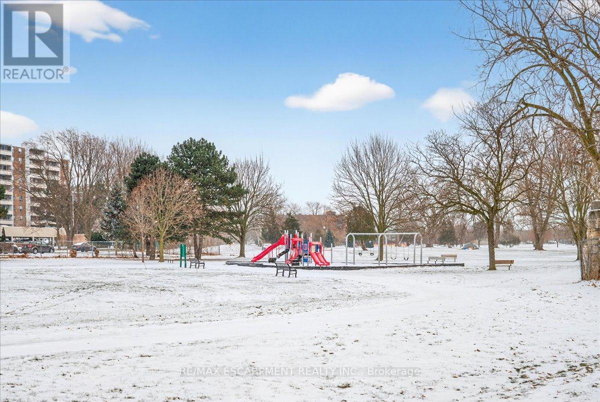 417 - 198 Scott Street, St. Catharines, Ontario L2N 5T3 - Photo 16 - X12639402