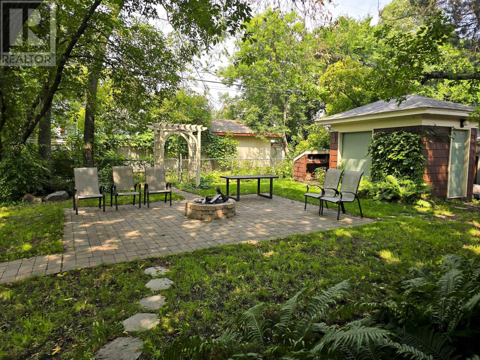 124 Summit Ave, Thunder Bay, Ontario  P7B 3P1 - Photo 4 - TB253168