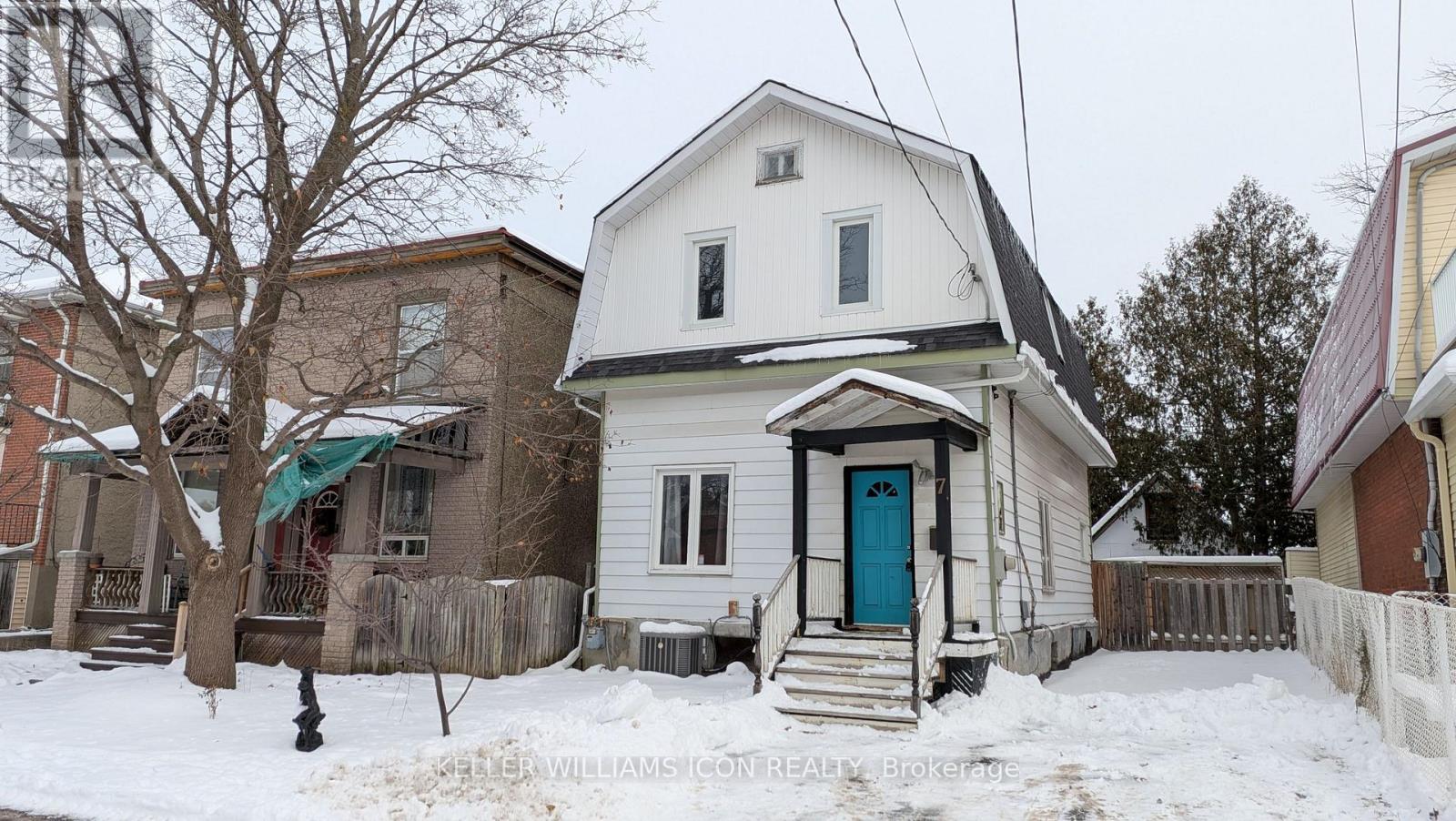 7 PINEHURST AVENUE, Ottawa, Ontario