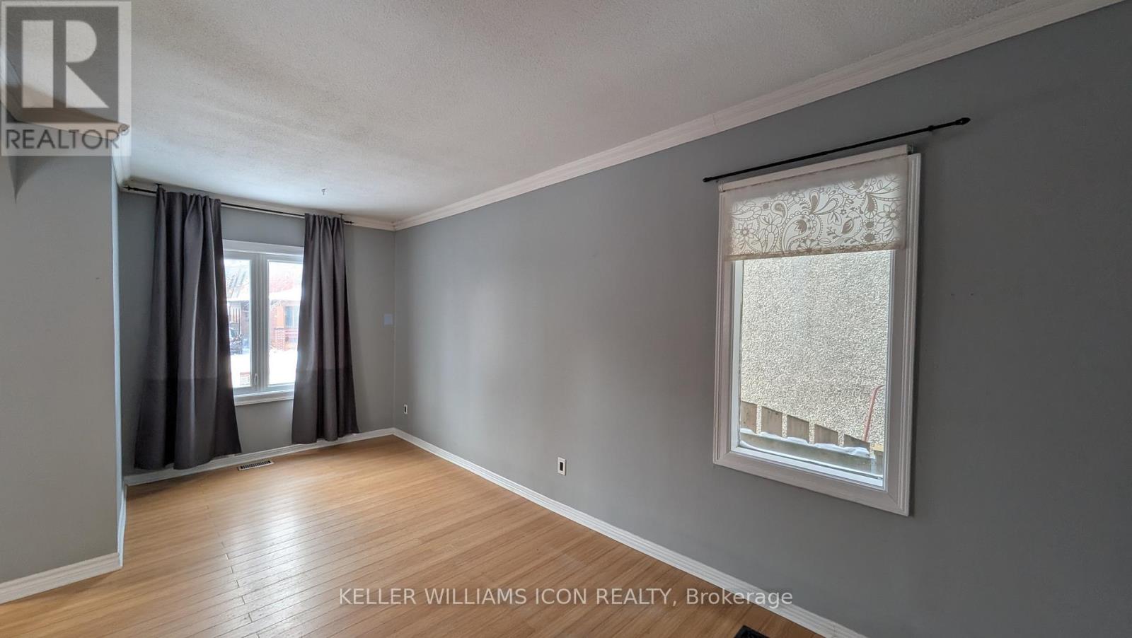 7 Pinehurst Avenue, Ottawa, Ontario  K1Y 1K2 - Photo 4 - X12639450