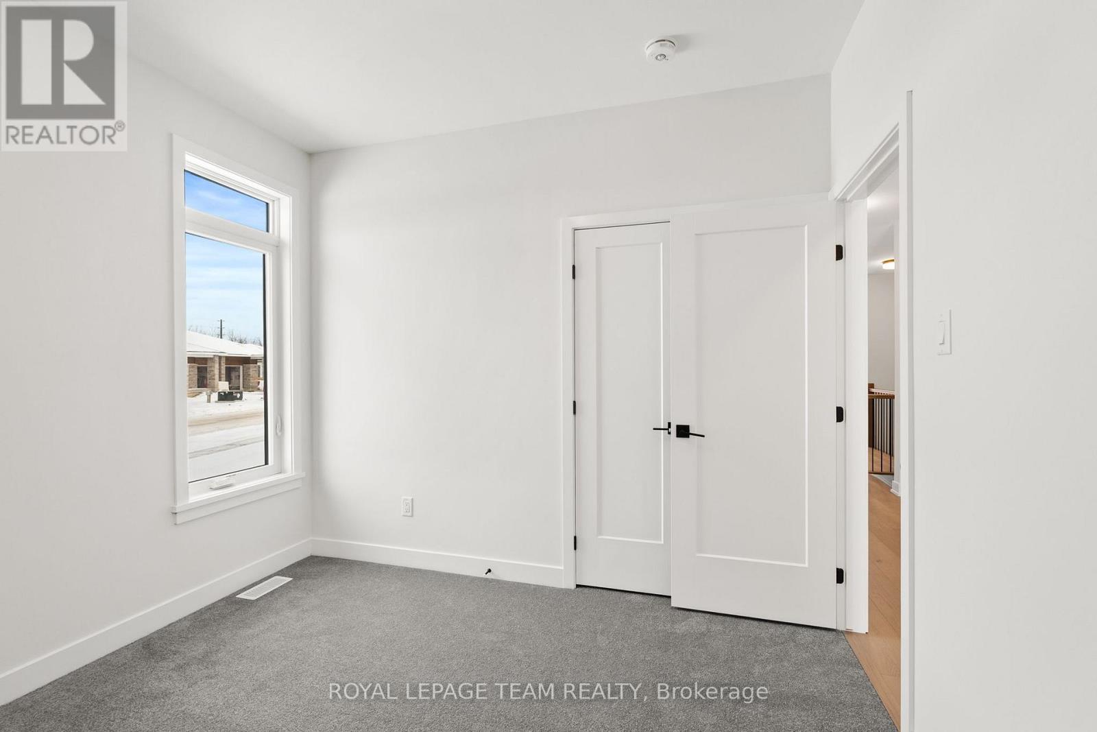 1057 Moore Street, Brockville, Ontario  K6V 0H1 - Photo 10 - X12639488