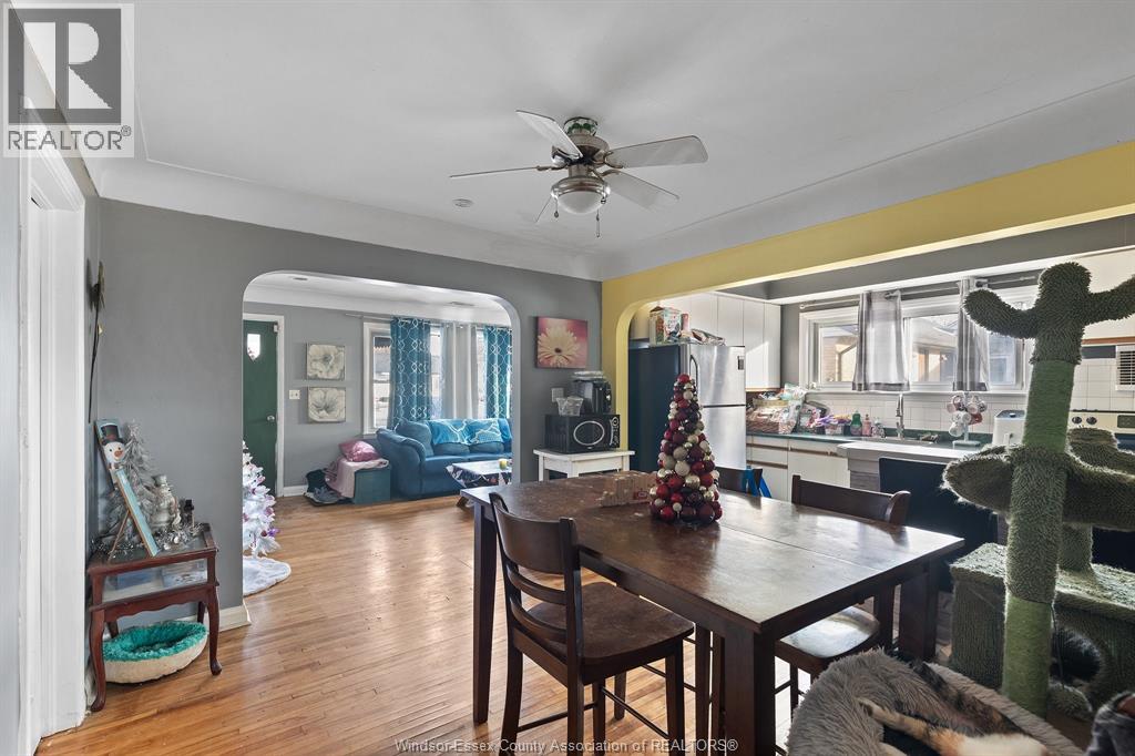 145 St. Pierre, Tecumseh, Ontario N8N 1Y7 - Photo 14 - 25031809