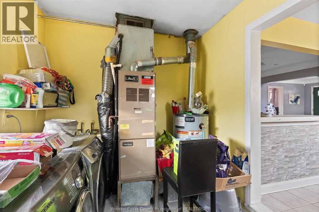 145 St. Pierre, Tecumseh, Ontario N8N 1Y7 - Photo 21 - 25031809