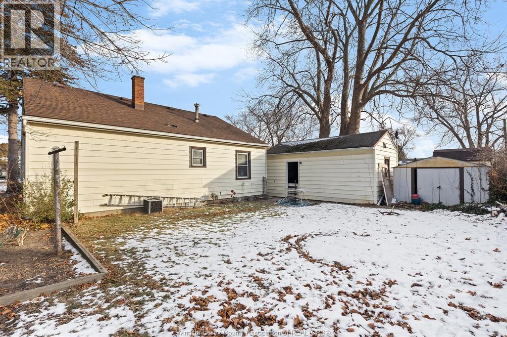 145 St. Pierre, Tecumseh, Ontario N8N 1Y7 - Photo 28 - 25031809