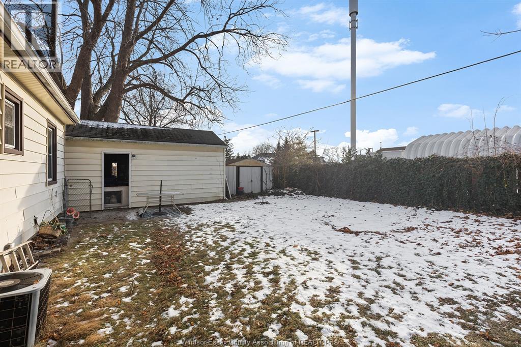 145 St. Pierre, Tecumseh, Ontario N8N 1Y7 - Photo 29 - 25031809