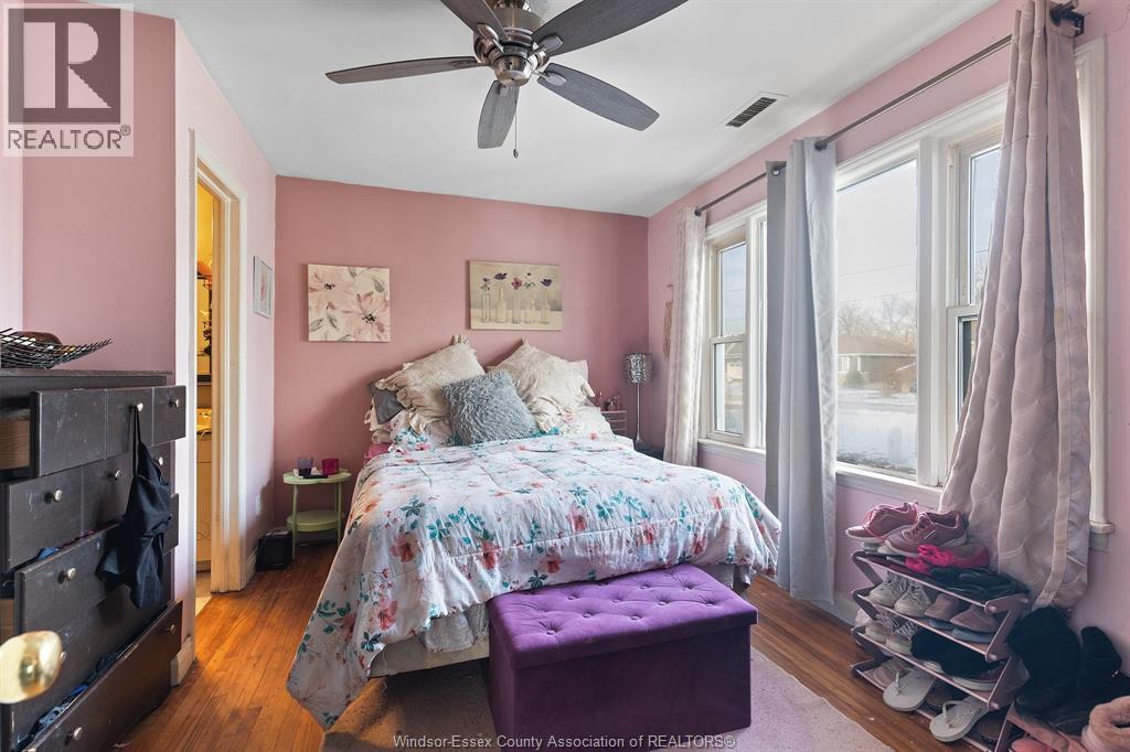 145 St. Pierre, Tecumseh, Ontario N8N 1Y7 - Photo 5 - 25031809